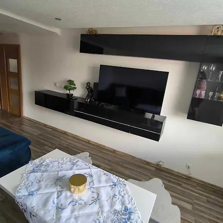 Prenajmem Dvojizbovy Apartman *
