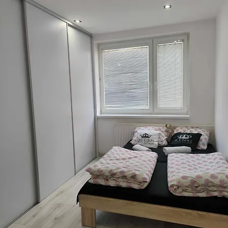 Prenajmem Dvojizbovy Apartman Prievidza